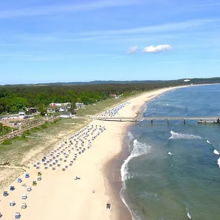 Apartment zentrale FeWo mit Balkon, gratis Nutzung vom AHOI Erlebnisbad und Sauna in Sellin - Villa Buskam FeWo 27 Goehren (Ruegen)