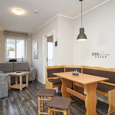 Villa Buskam Ferienwohnung 27 Mit Sauna- Und Schwimmbadnutzung Im Ahoi Sellin Apartmán *