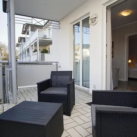 Villa Buskam Ferienwohnung 27 Mit Sauna- Und Schwimmbadnutzung Im Ahoi Sellin Apartmán *